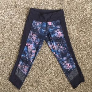 Lululemon Cropped Leggings